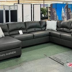 New/ Aberton Gray 3-piece LAF Sectional,seccional,couch/Delivery Available/Financing options 