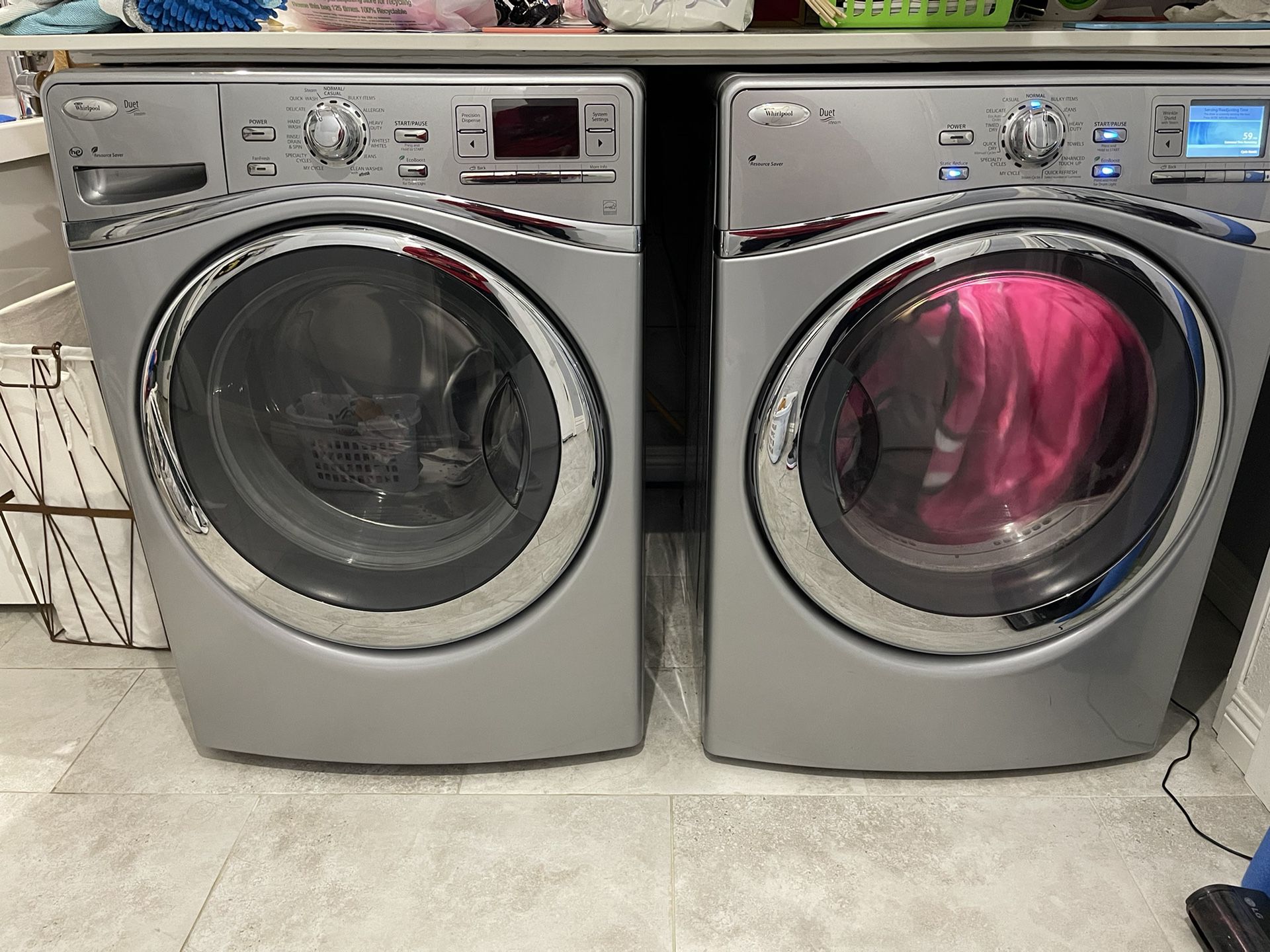 Whirlpool Duet Washer and Gas Dryer  Like New