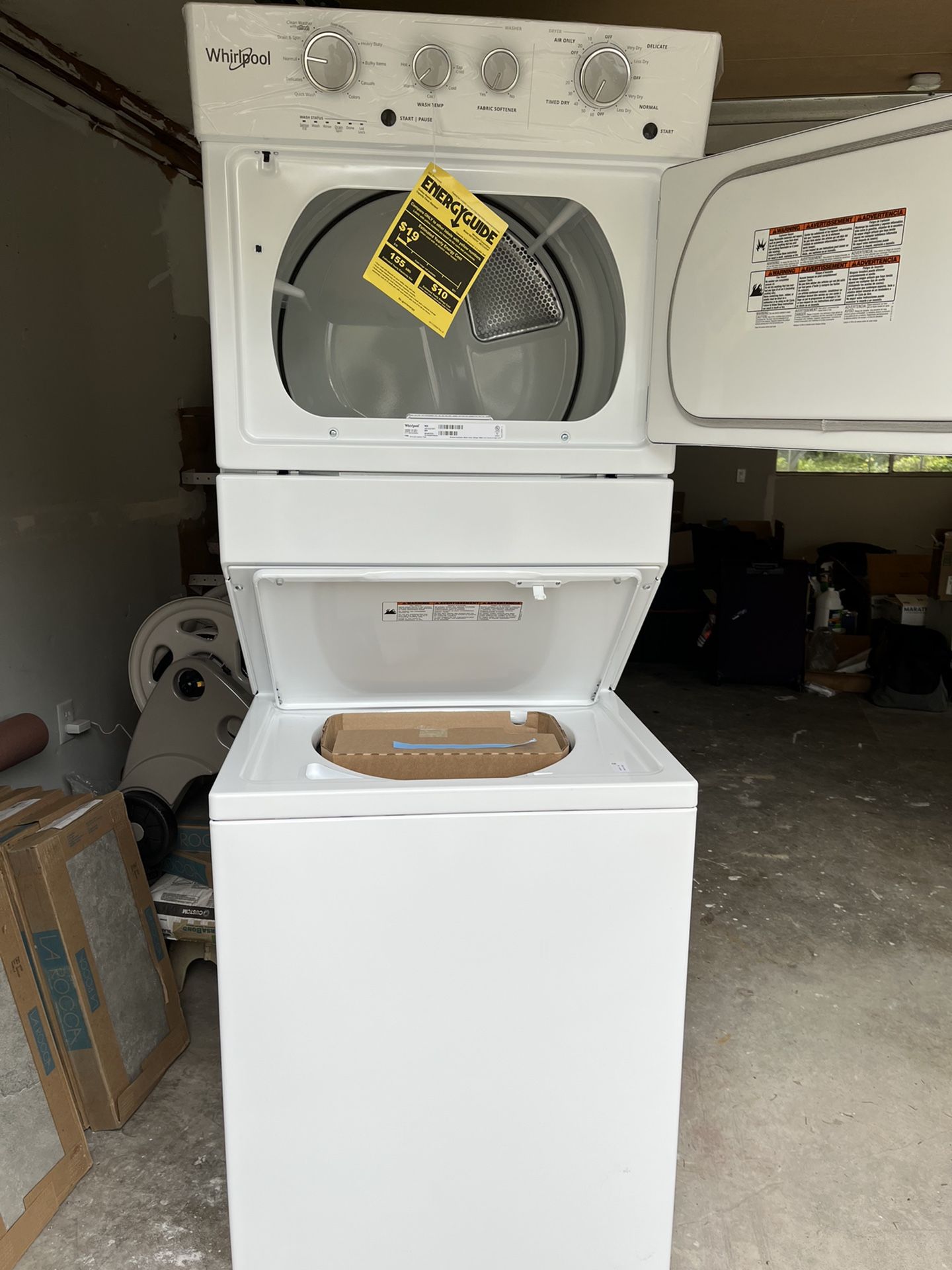 Brand New Stackable Washer Dryer. Model# WET4027HW1