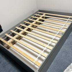 Full Size Kids Bed With A Twin Trundle And 2 Drawers