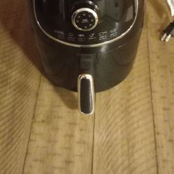 Brentwood Air Fryer And Dehydrator 
