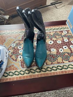 Cowboy Boots With Boot Straps