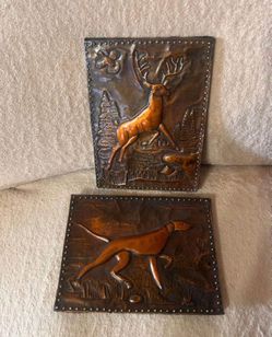 PAREJA DE CUADROS ANTIGUO DE BRONCE REPUJADO DISEÑO ANIMALES