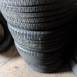 255:45R20 Vendo Un Set De Llantas Goodyear Usadas En Perfecta Condición 