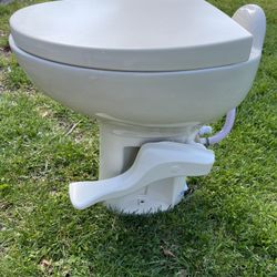 RV / Camper Toilet