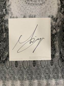 Seventeen FML Mingyu Signed Album outlet