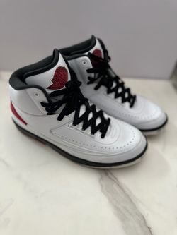 Jordan retro 2 size 8 men