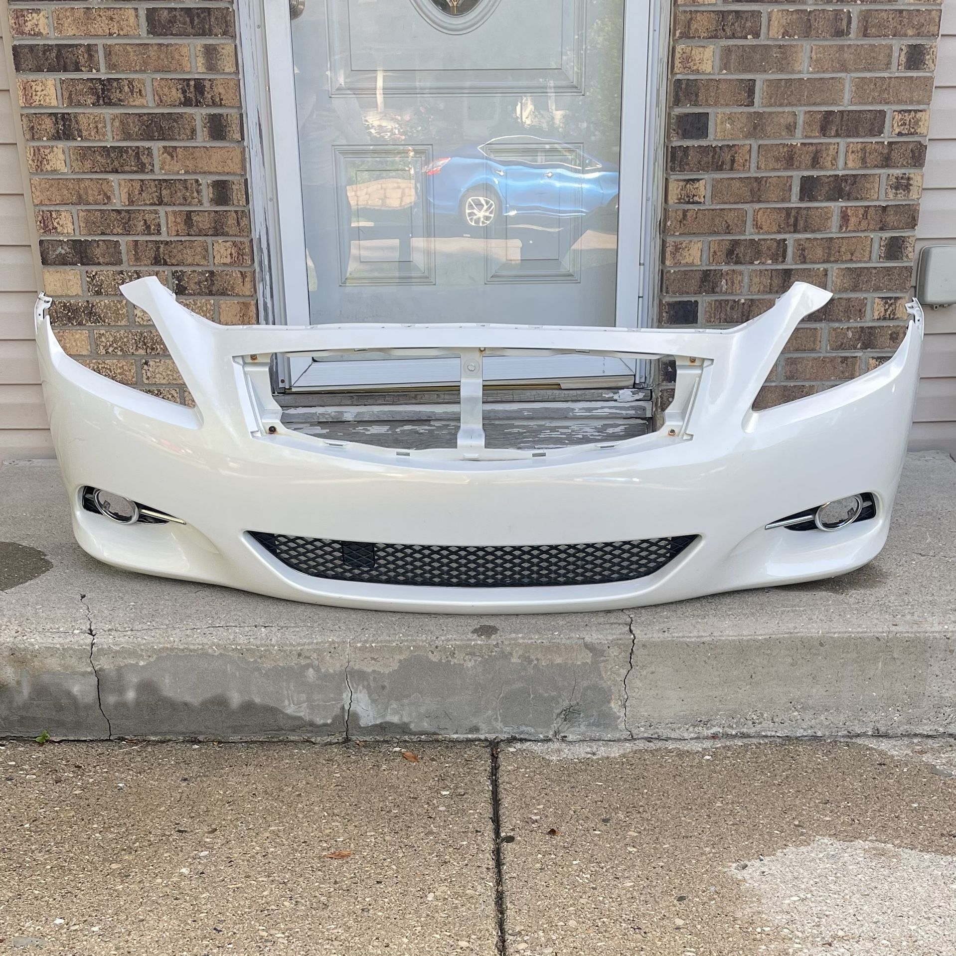 G37 G47s Coupe Front Bumper Oem 