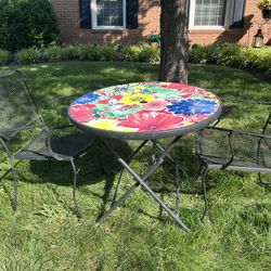 Floral Glass Top Outdoor Bistro Table With 2  Metal Chairs