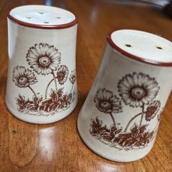 Noritake Salt And Pepper Shakers Vintage In San Fernando 91340