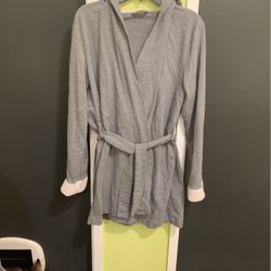 Woman’s Hooded Robe (size L/XL)