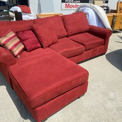 BEAUTIFUL RED COUCH