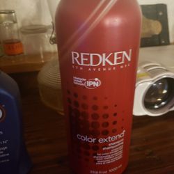 Redken COLOR EXTEND shampoo 