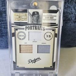 2005 Donruss Prime Patches - Portraits Shawn Green #P-13 Triple Swatch Prime/150