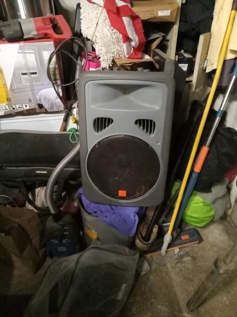 JBL EON15P-1 