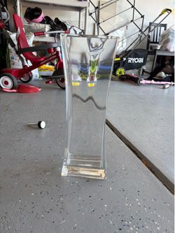 Solid glass vase