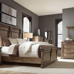 Markenburg Bedroom Set 