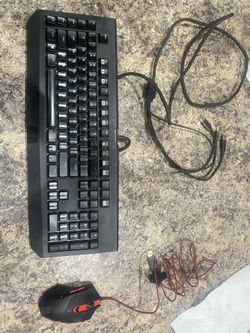 Razor Black Widow Chroma