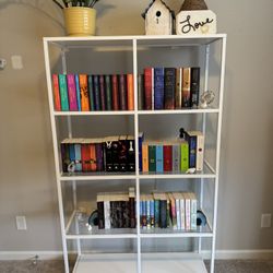 Shelf Unit / Bookcase / Display Stand