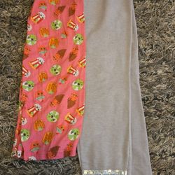 Girl's Pajama Bottoms And Sweats Size 7/8