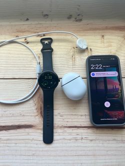 Pixel 10 Pro bundle (Pixel Watch 3 and Buds Pro 2)