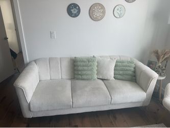 Beautiful Chenille Sofa – Excellent Condition – $300 OBO