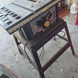 RYOBY TABLE SAW
