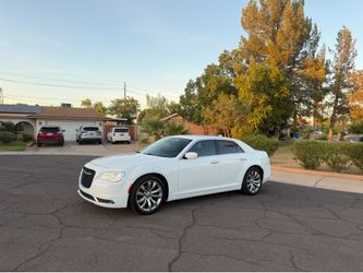 2017 Chrysler 300