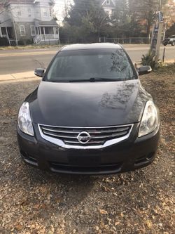 2012 Nissan Altima 120k Miles $4999