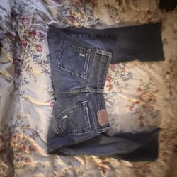 Levi Low Rise, Flared Jeans Size 3 M