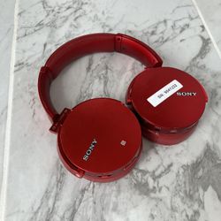 Sony Extra Bass Bluetooth Wireless Headphones. Noise Cancellation. Built-in microphone . Excellent for Music