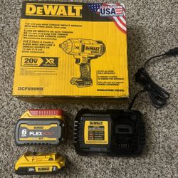 Dewalt 1/2” 20V Impact Wrench Kit Brand NEW