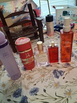 Perfume lot for 40.00