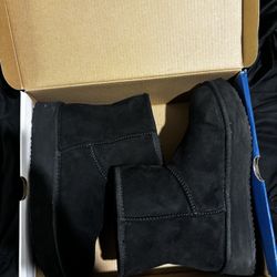 Arizona Jean Co Ugg Boots 