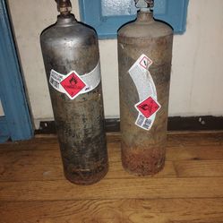 Acetylene MC tanks