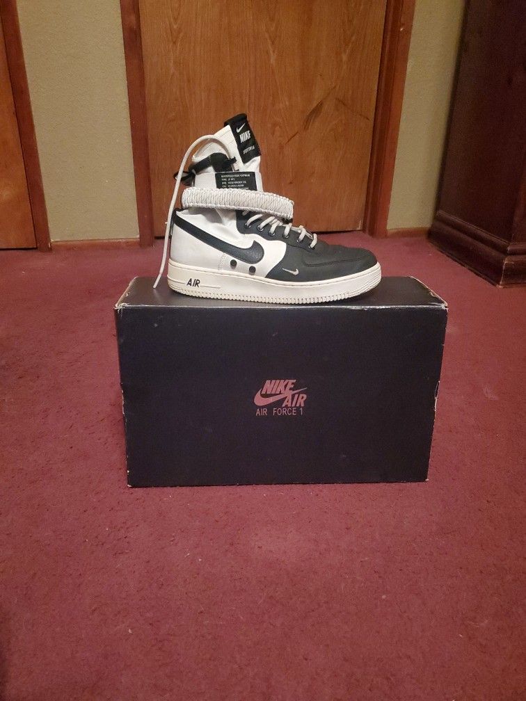 Nike Sf Af1 Pandas Size 8.5 In Mens /size 10 In Women's