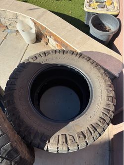 Nitto ridge grapplers 37/12.50/r20