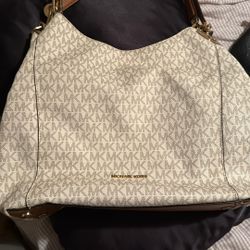 Large Michael Kors Purse 