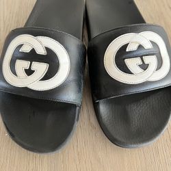 Men’s Gucci slides size 12-13