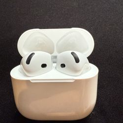 Apple AirPods (4th Gen) with Noise Cancellation