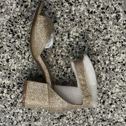 New Beautiful Young Lady Shoes