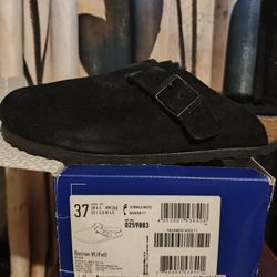 Black Birkenstock Boston 
