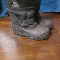 Kamik Rocket Snow Boots Youth Size 5 Excellent Condition