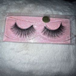 Lashes