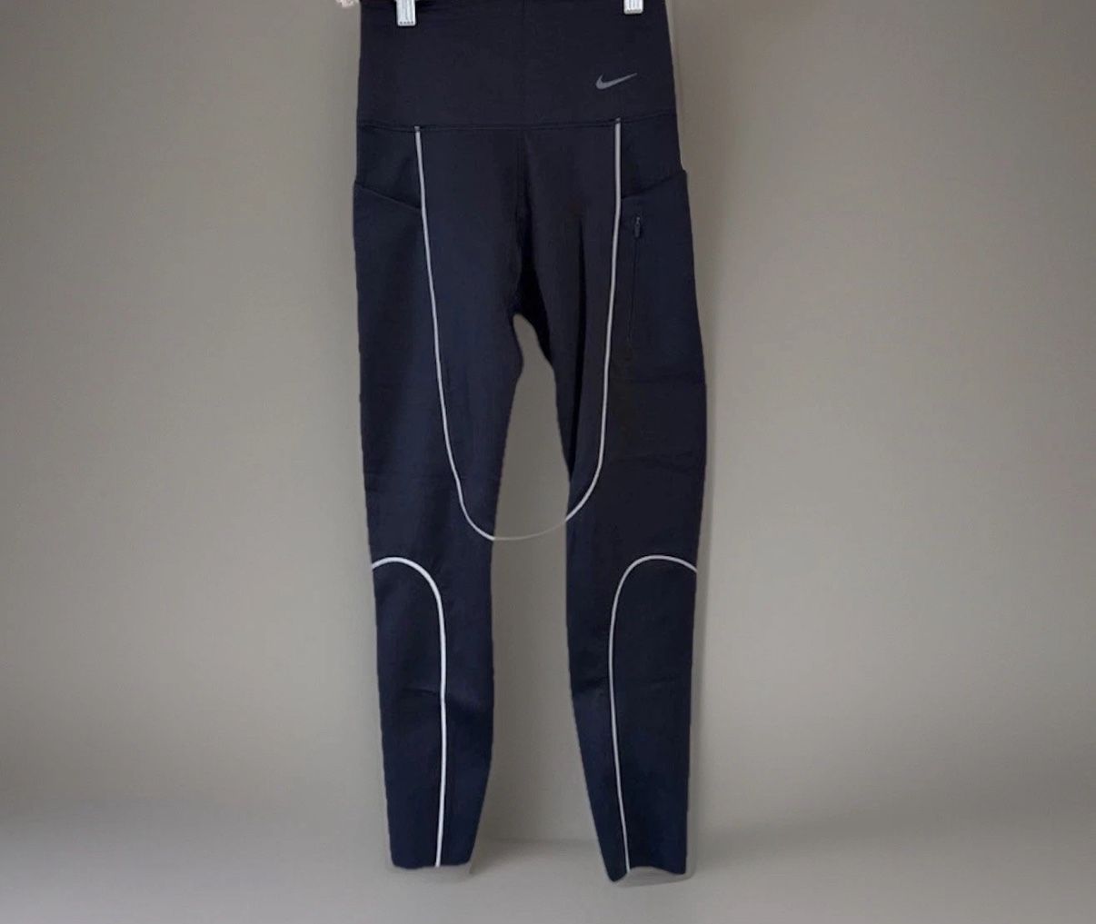 Nike Women’s Small Go Dri-FIT High-Rise Capri Leggings Black NWT Training