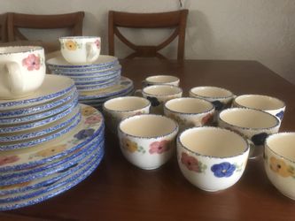 Vintage Cup and Saucer 12 Place Setting