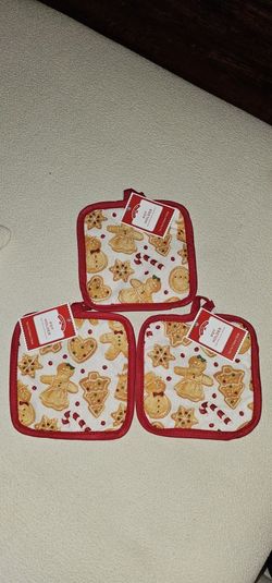 3 Christmas Pot Holders 