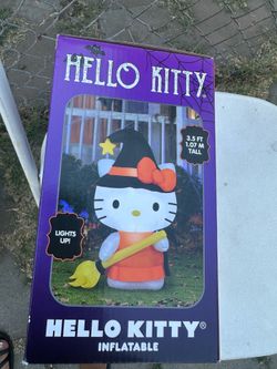 Hollo Kitty inflatable