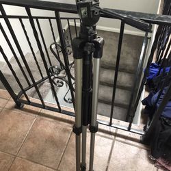 Tripod 