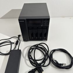 Asustor Lockerstor 4 AS6604T - 4 Bay NAS system Great Condition 